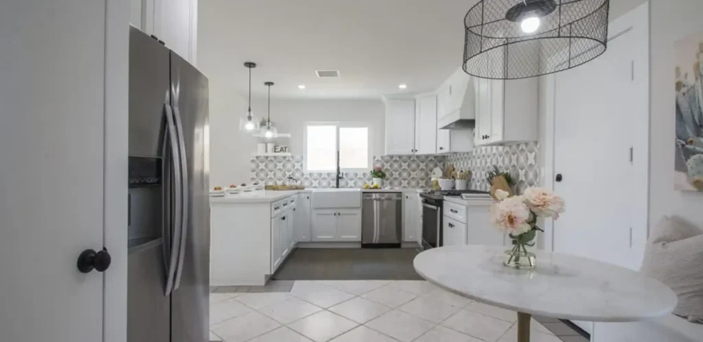 Remodeling Process Frame 427321637 9