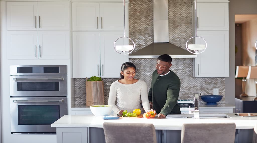 White Kitchen Cabinets